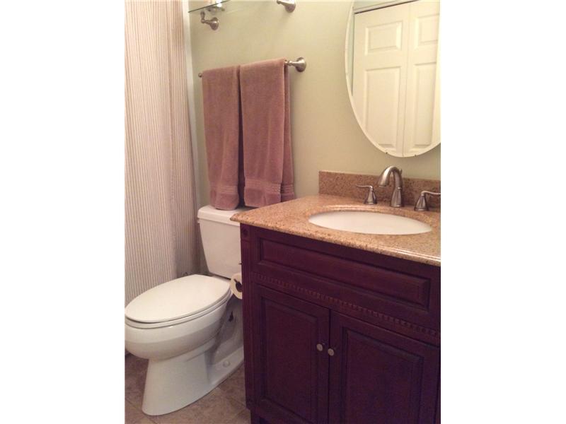 5493-17 Library Road, Unit 17 Bethel Park, PA 15102 - Photo 13 of 17 Full Bath.