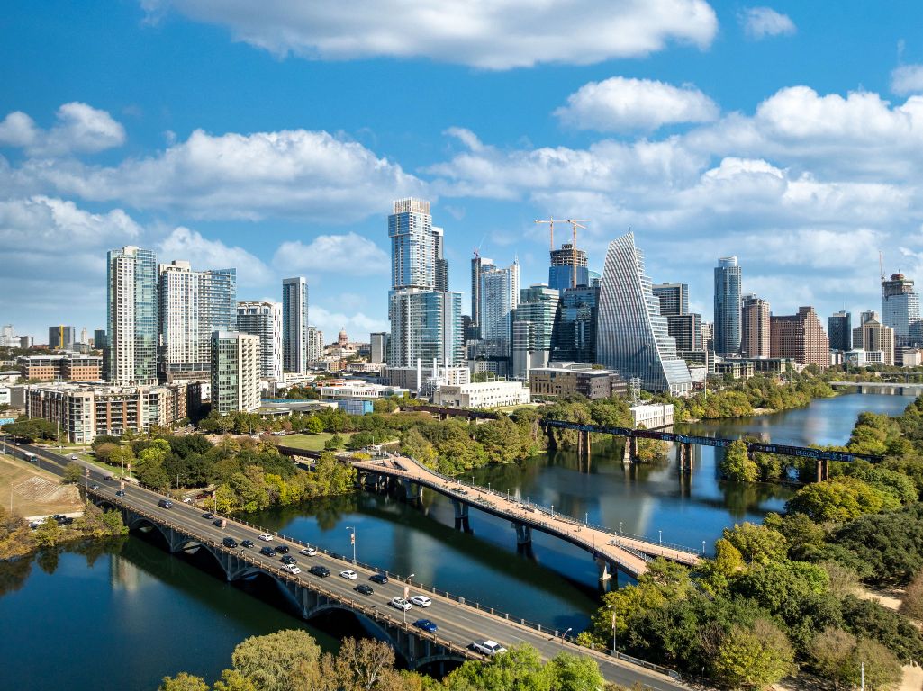 610 Davis Street, Unit 5001 Austin, TX 78701 - Photo 36 of 38 a view of swimming pool with outdoor seating