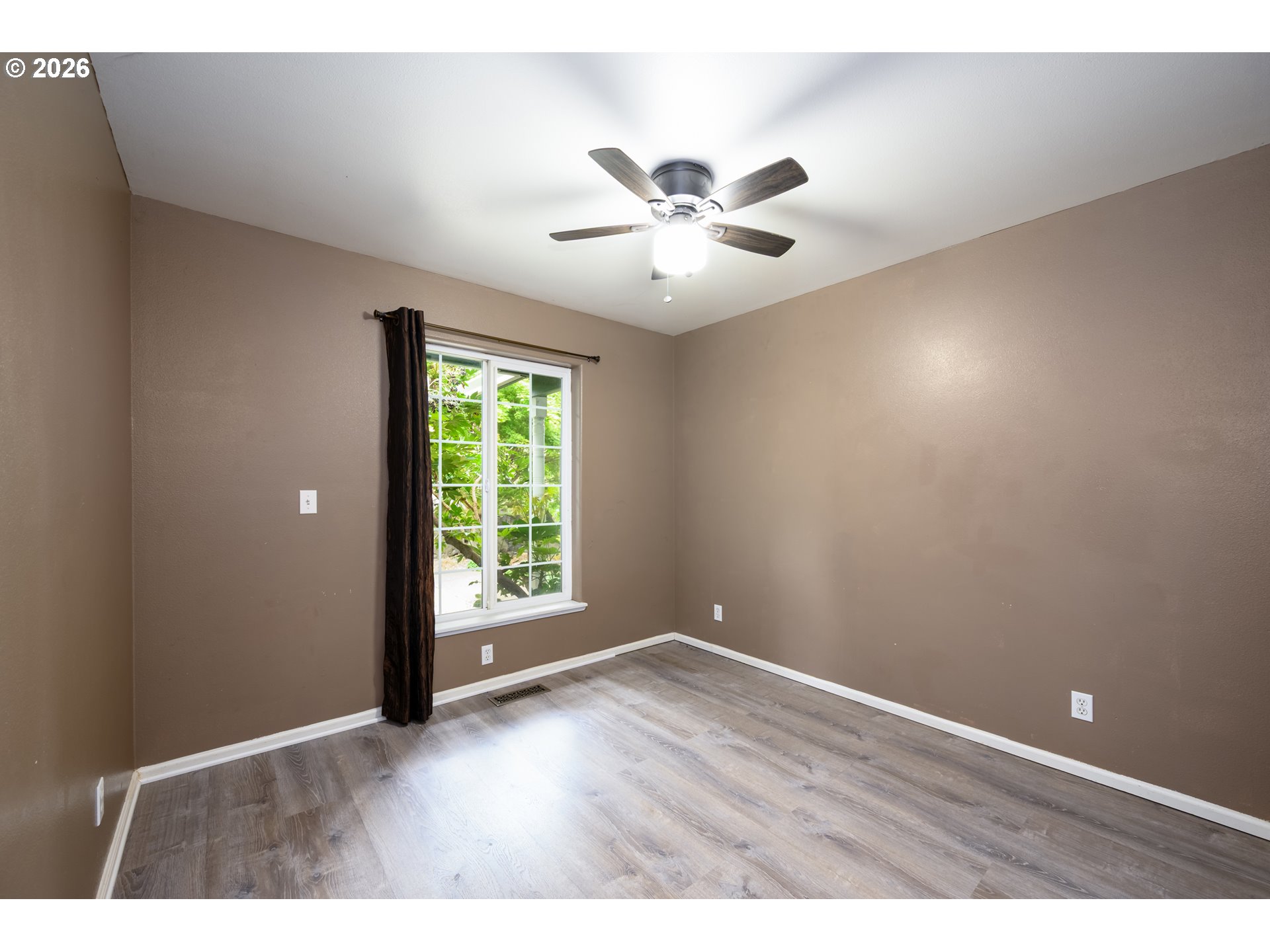 208 Jamie Loop Roseburg, OR 97471 - Photo 30 of 47