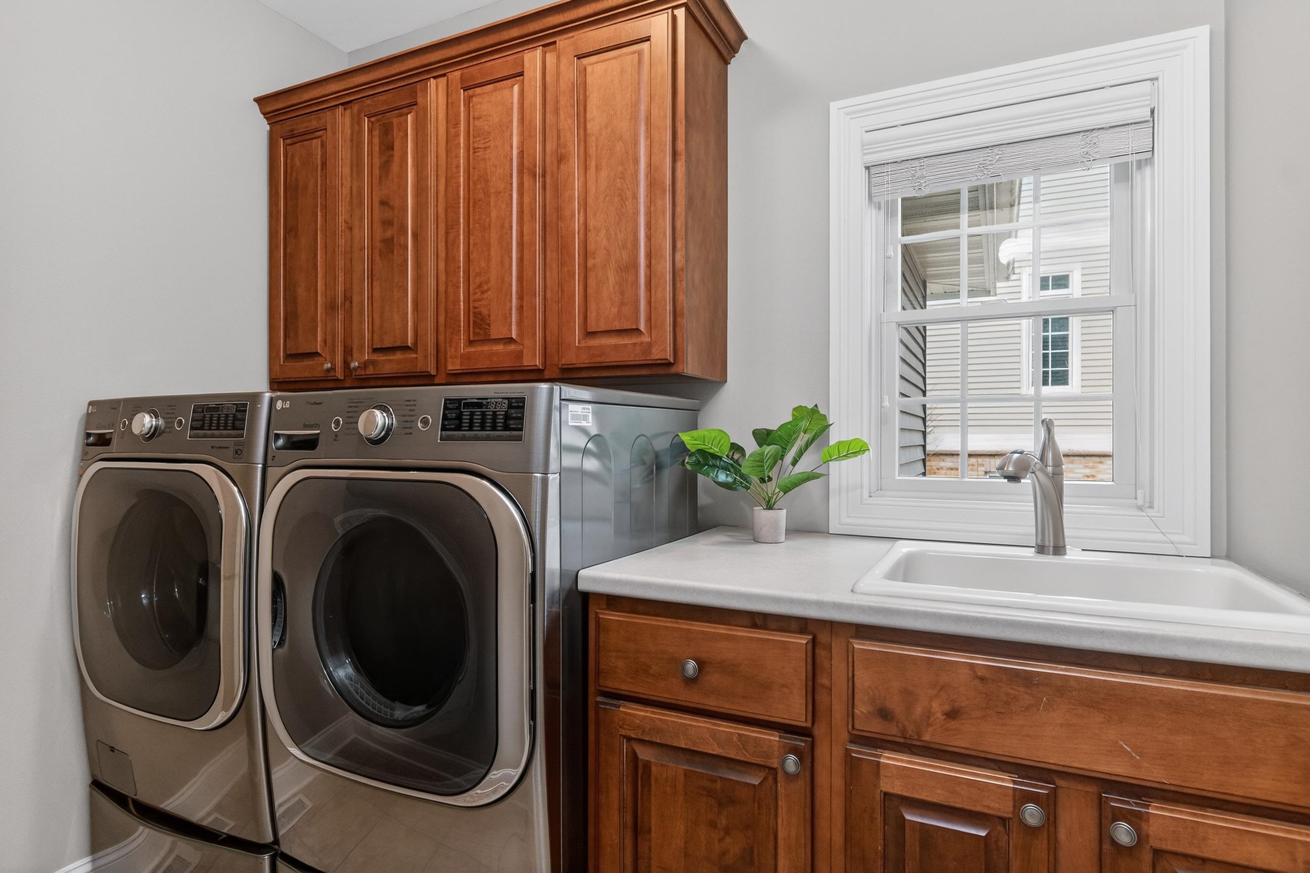 1226 Wenzel Way Waunakee, WI 53597 - Photo 35 of 89