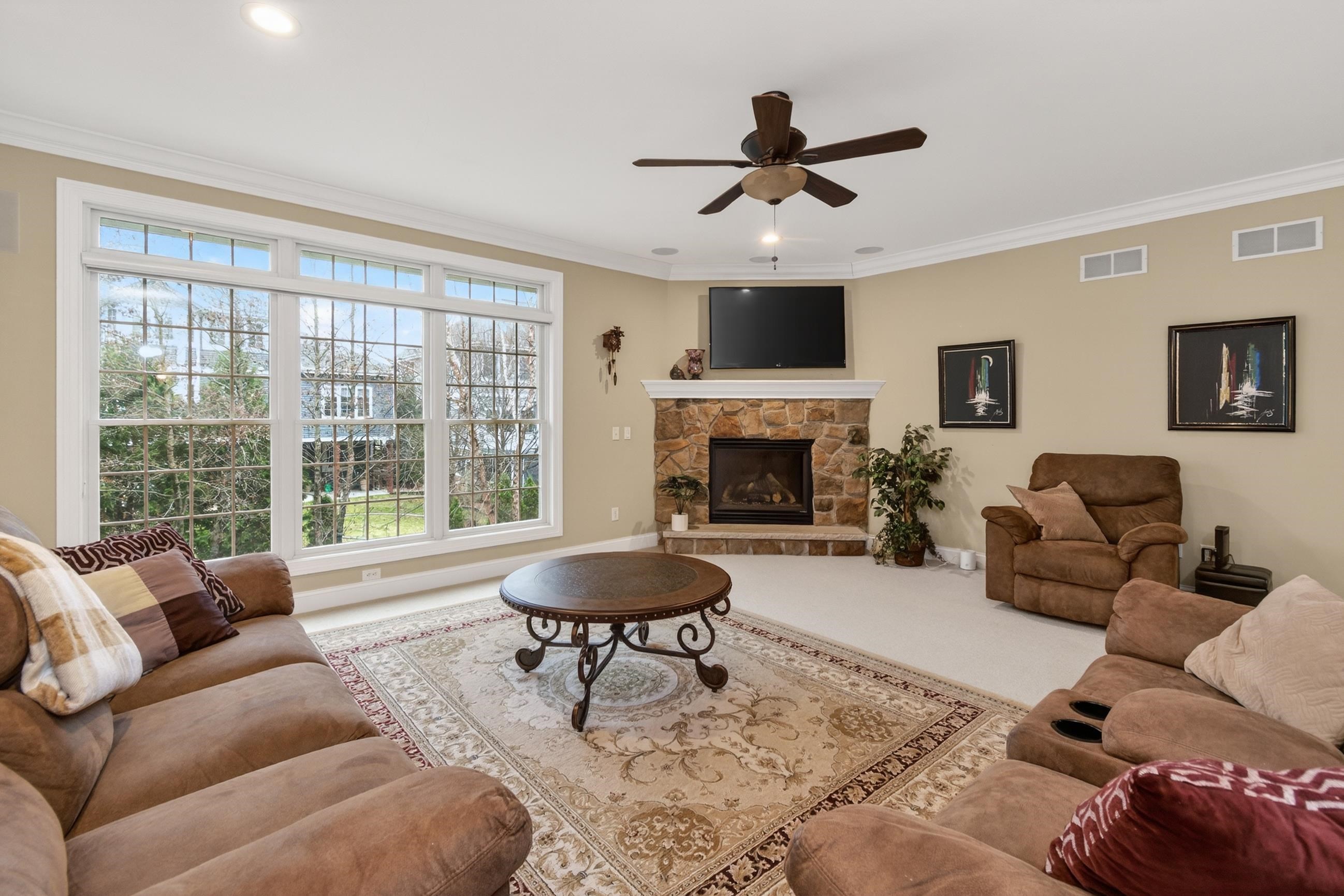 1226 Wenzel Way Waunakee, WI 53597 - Photo 8 of 89