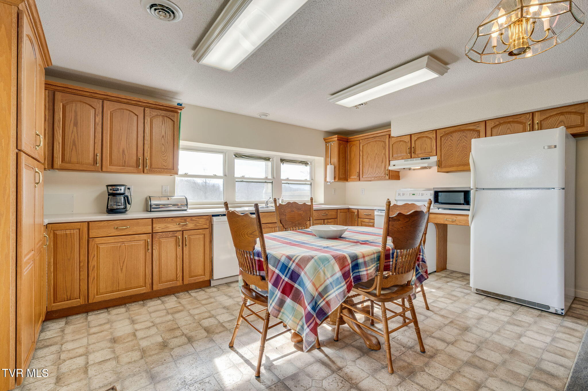 6181 Poplar Springs Road Greeneville, TN 37743 - Photo 34 of 97 034 (1)