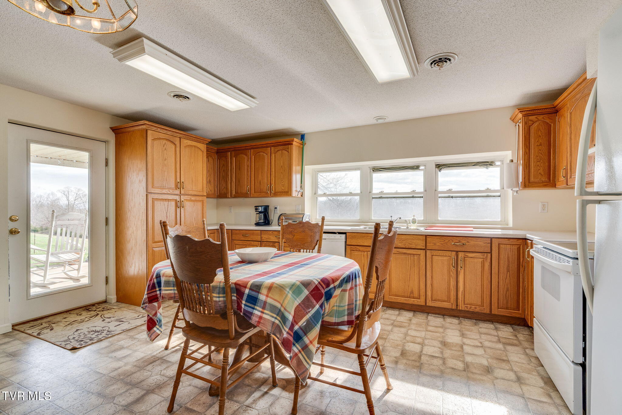 6181 Poplar Springs Road Greeneville, TN 37743 - Photo 35 of 97 035 (1)