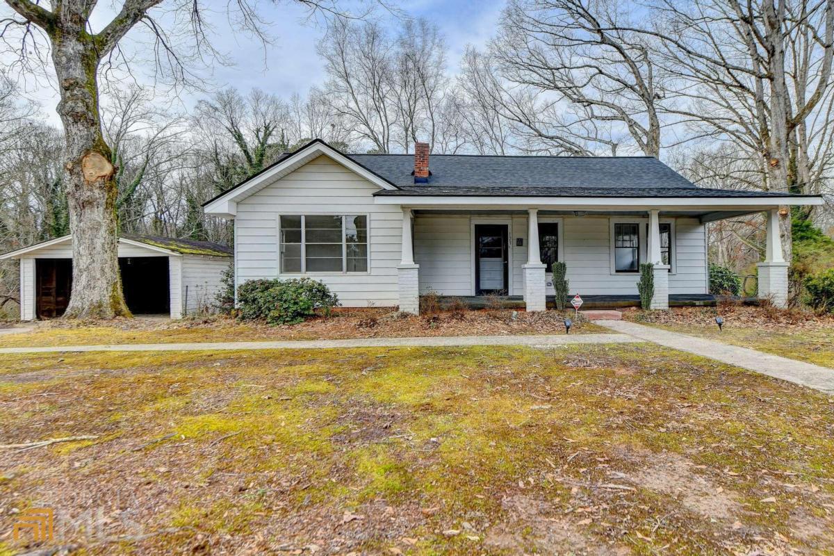 123 Clarks Bridge Road, Gainesville, GA 30501 Compass