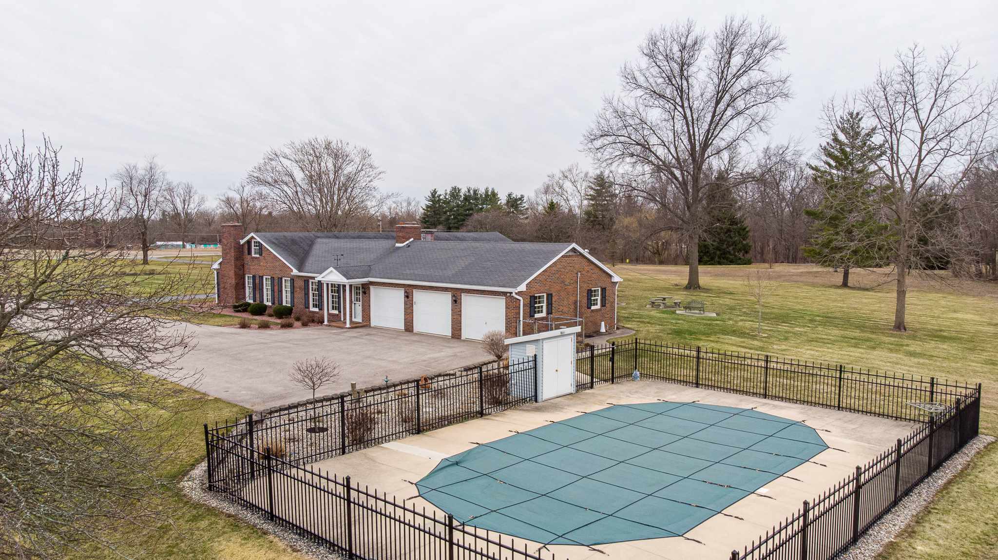 1295 East Charles Road Marion, IN 46952 - Photo 32 of 36 Gallery Image 32