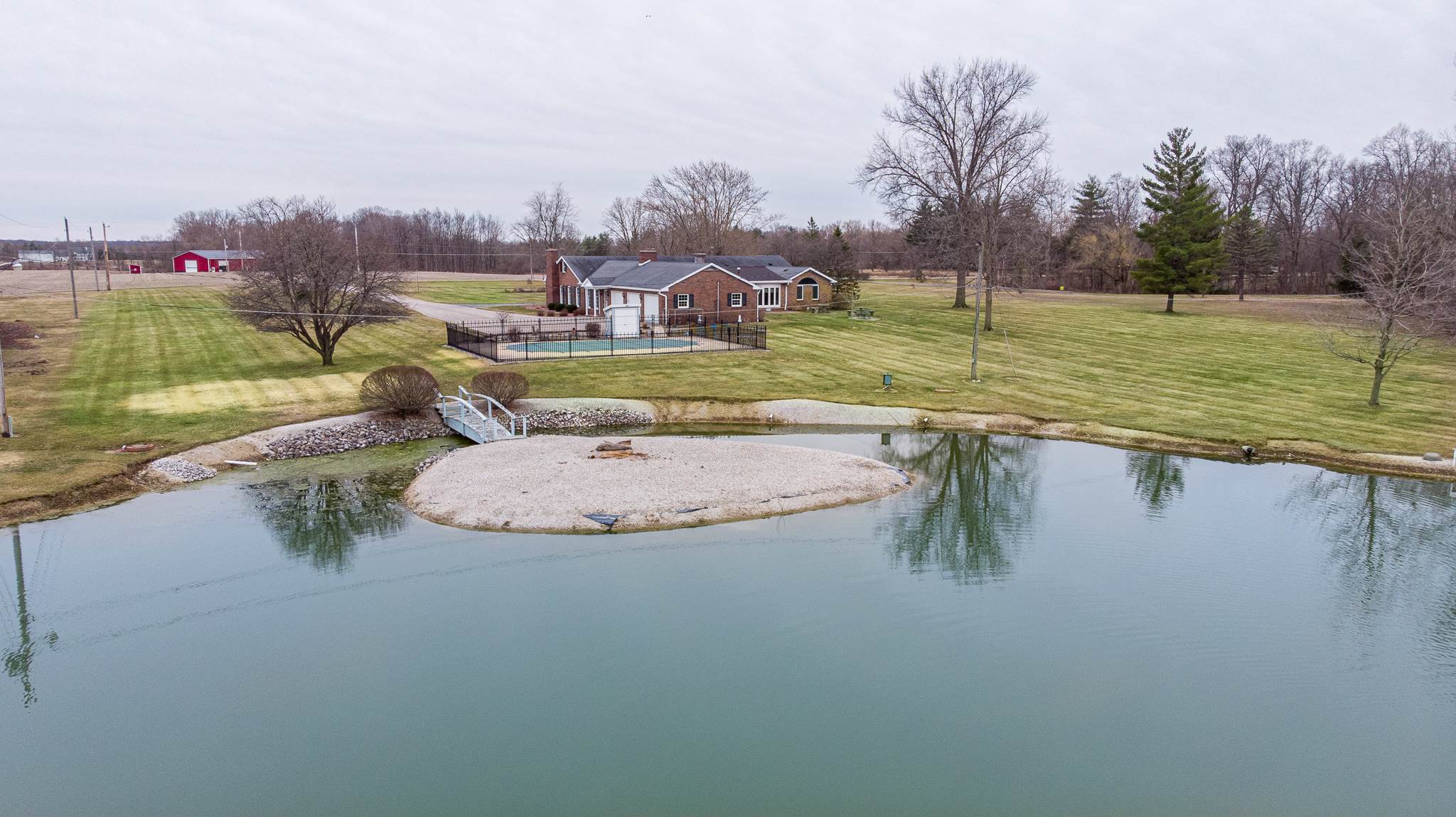 1295 East Charles Road Marion, IN 46952 - Photo 35 of 36 Gallery Image 35