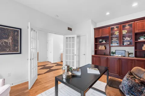 $599,000 | 10946 North Essex Drive, Mequon, WI 53092