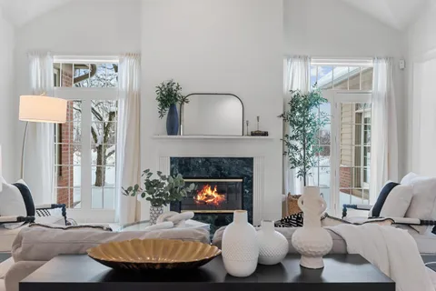 $599,000 | 10946 North Essex Drive, Mequon, WI 53092