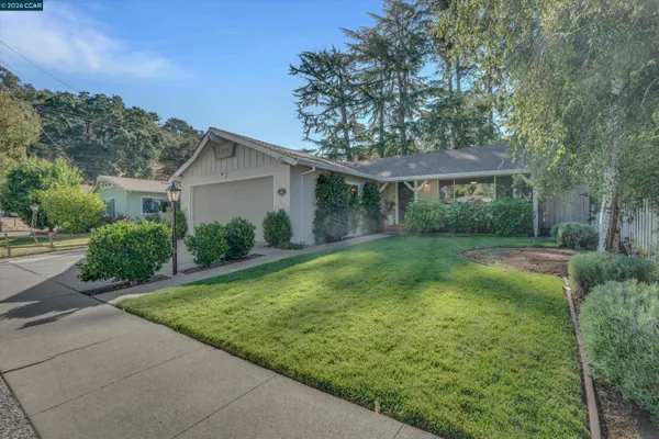 $899,000 | 644 Linden Lane, Martinez, CA 94553