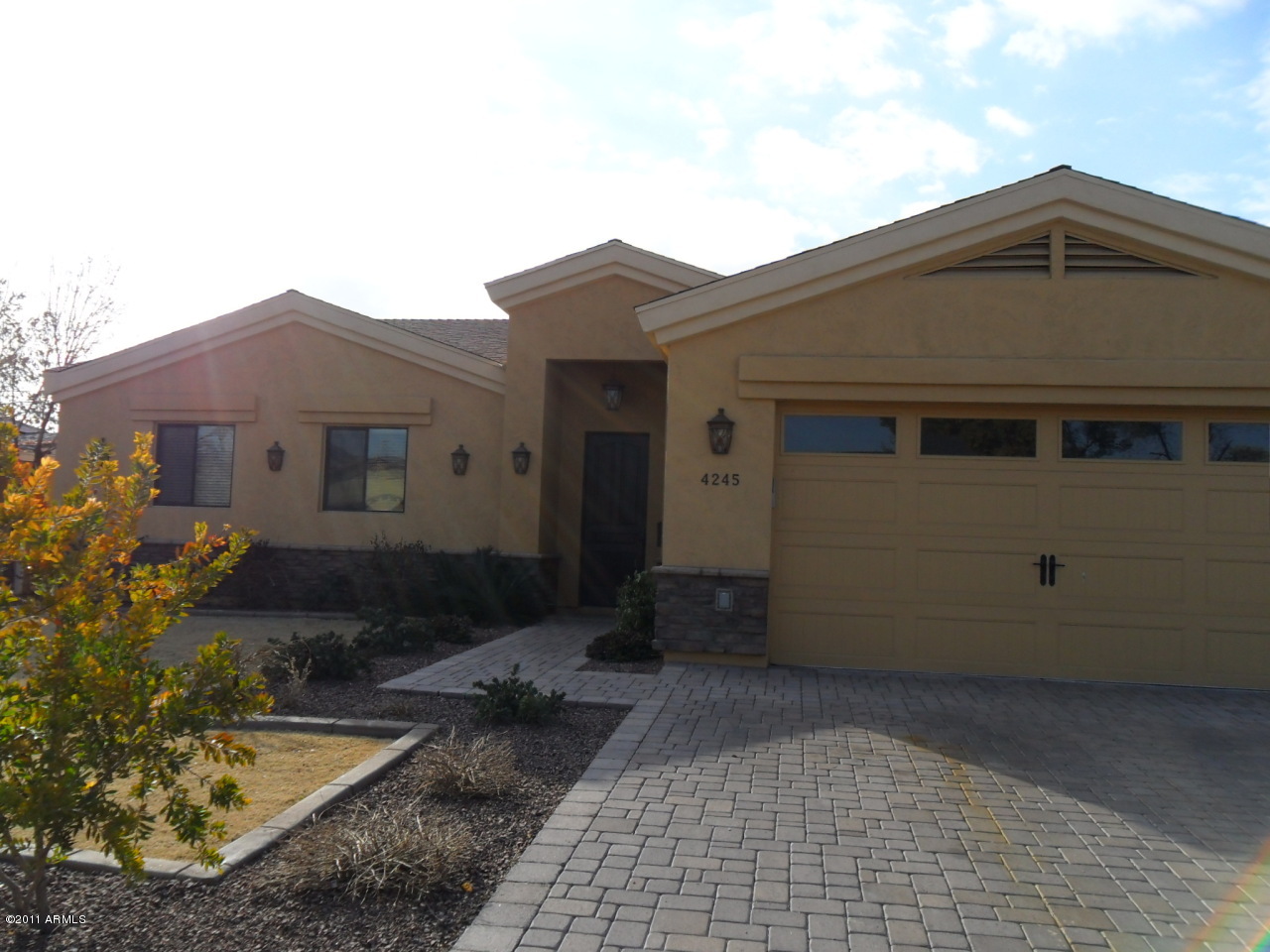 4245 East Cheery Lynn Road Phoenix, AZ 85018 - Photo 1 of 16 Front of home