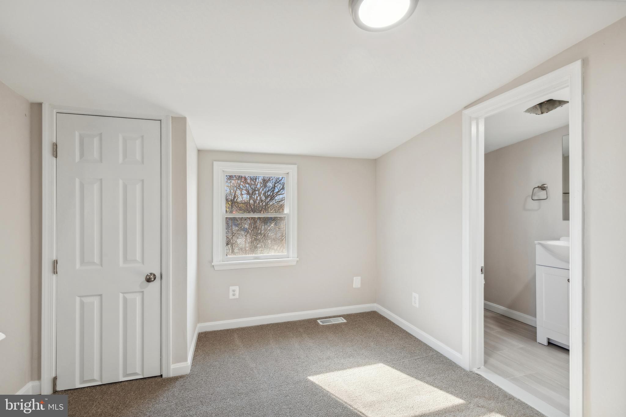 1821 Keymar Road Edgewater, MD 21037 - Photo 21 of 44
