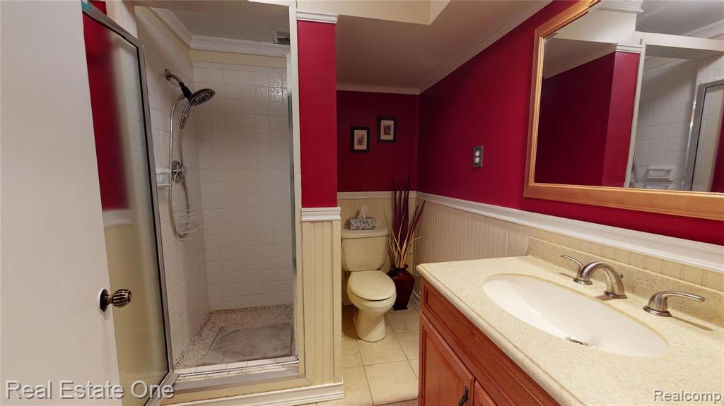 30048 Barwell Road Farmington Hills, MI 48334 - Photo 31 of 36