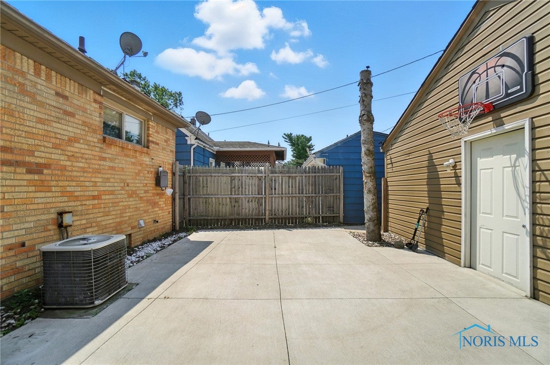 3951 Garrison Road Toledo, OH 43613 - Photo 35 of 38 Gallery Image 35