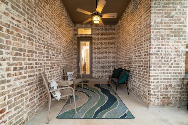 $450,000 | 1428 11th Street, Argyle, TX 76226