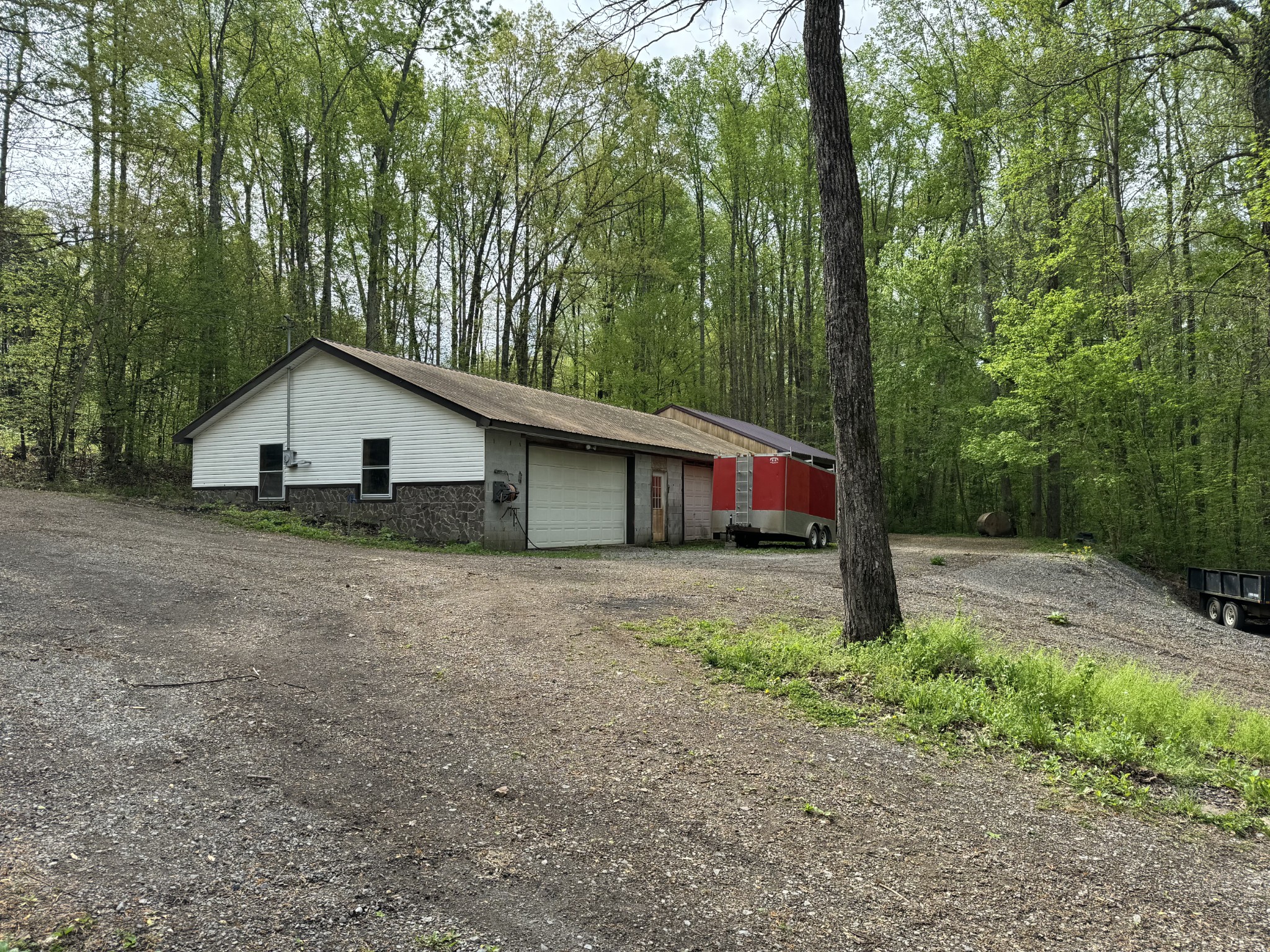 4050 Southside Road Southside, TN 37171 - Photo 8 of 10