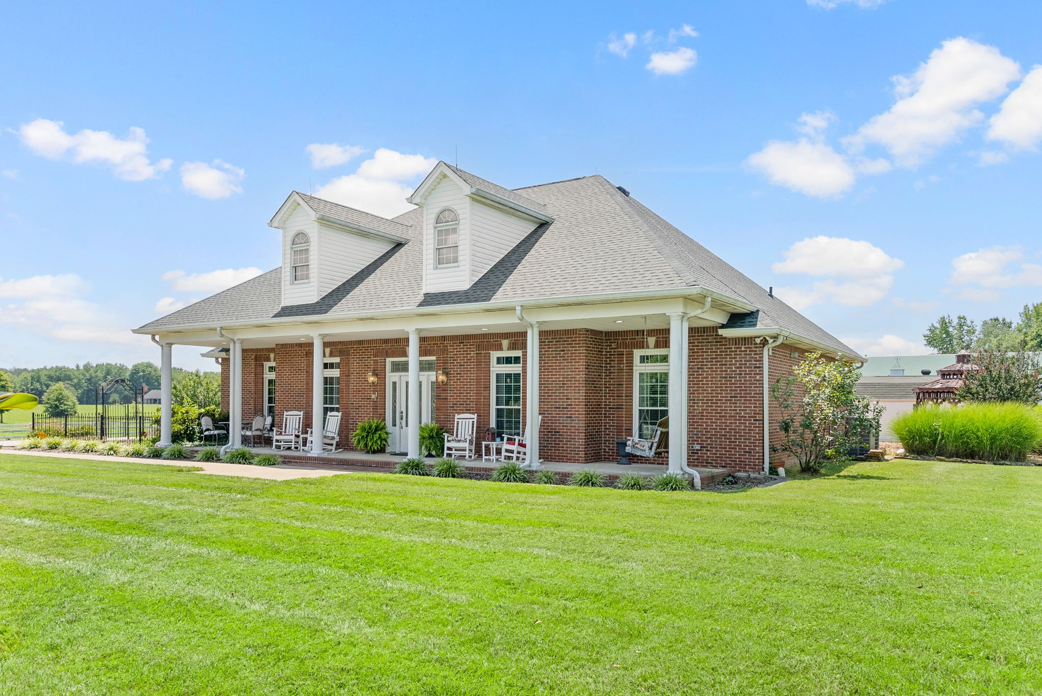 870 Oak Plains Road Clarksville, TN 37043 - Photo 3 of 100