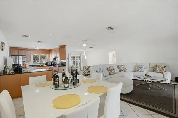 $425,000 | 10725 William Tell Drive, Orlando, FL 32821