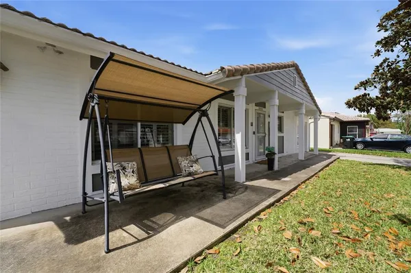$425,000 | 10725 William Tell Drive, Orlando, FL 32821