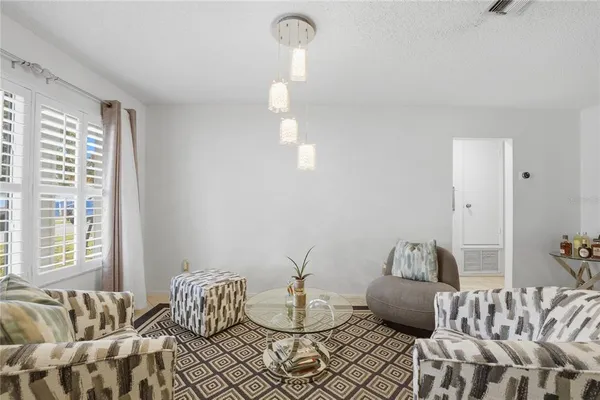 $425,000 | 10725 William Tell Drive, Orlando, FL 32821