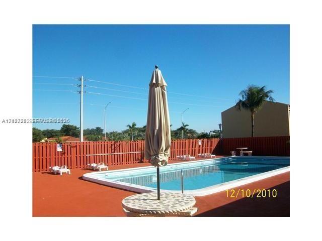 890 Southwest 129th Place, Unit 208 Miami, FL 33184 - Photo 2 of 5