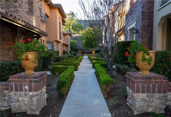 $559,999 | 28475 Herrera Street, Valencia, CA 91354