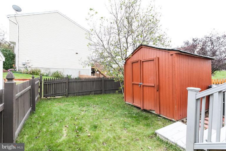 24 Hyacinth Road Baltimore, MD 21234 - Photo 14 of 25 Exterior (Rear)