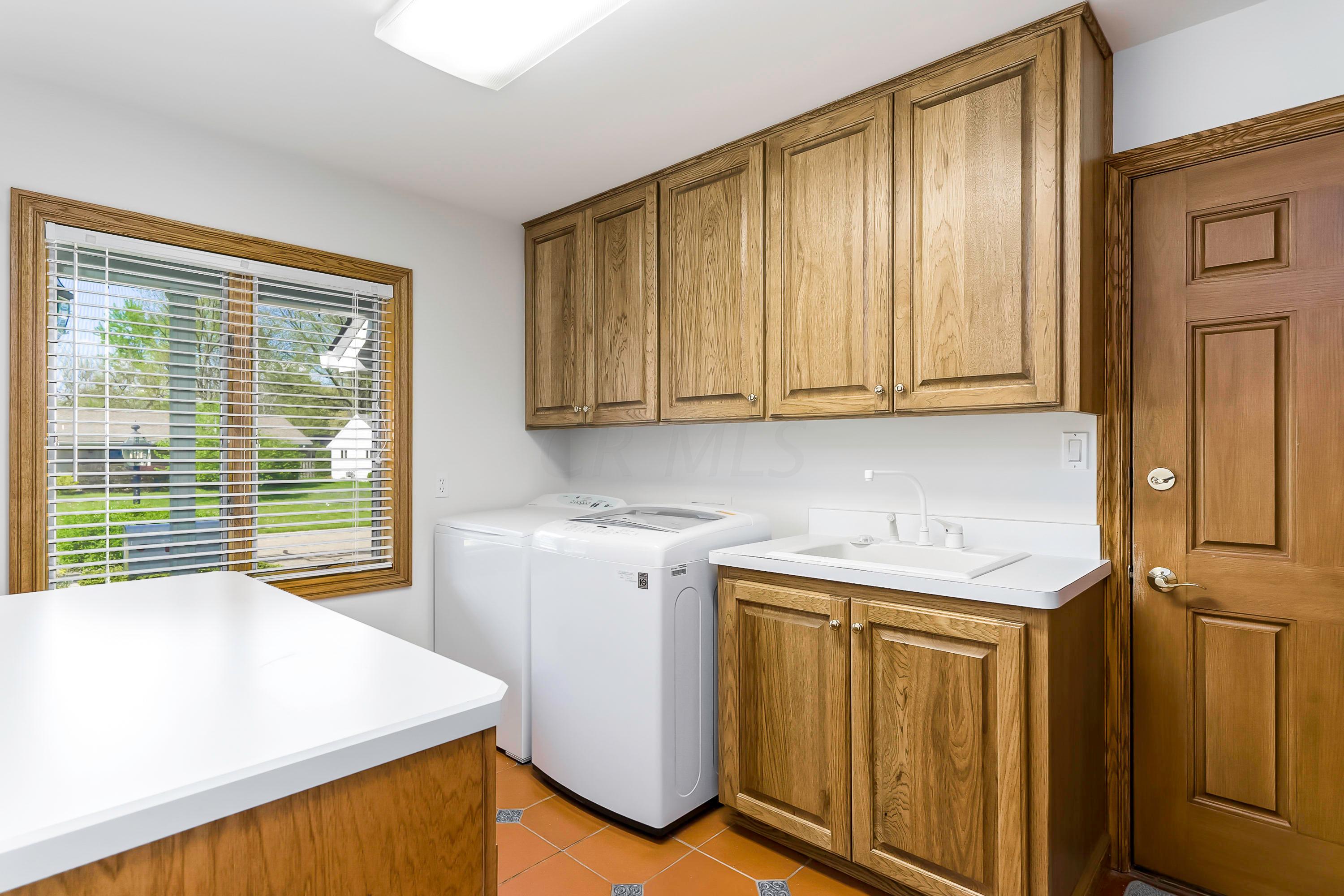3170 Carisbrook Road Columbus, OH 43221 - Photo 40 of 50