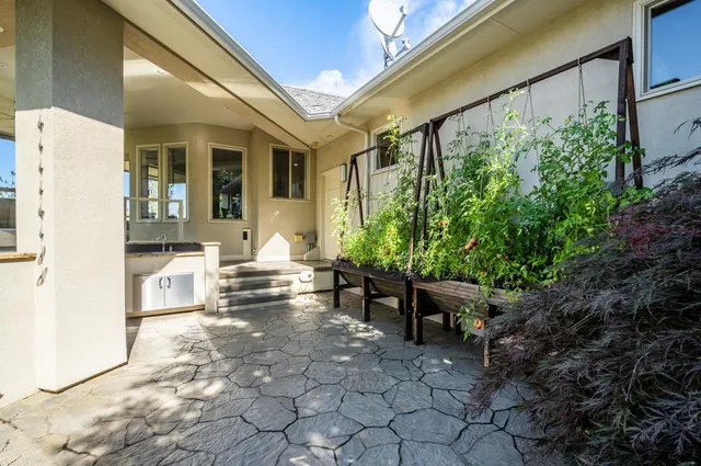 $1,800,000 | 1517 East Wildflower Lane, Spokane, WA 99224