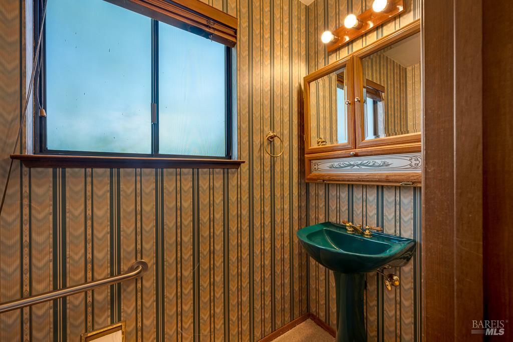 1769 Olivet Road Santa Rosa, CA 95401 - Photo 22 of 43