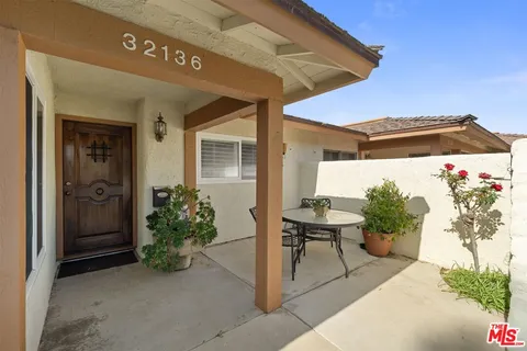 $845,000 | 32136 Watergate Road, Westlake Village, CA 91361