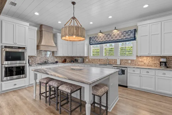 $1,197,000 | 2845 Northeast Cherry Lake Circle, Pinetta, FL 32350