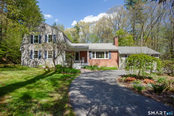 $575,000 | 21 Woodland Drive, Canton, CT 06019