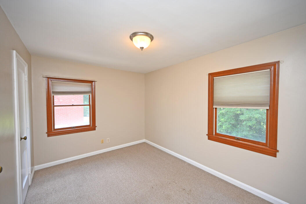 27 Pleasant Ridge Avenue, Unit 1 Fort Mitchell, KY 41017 - Photo 23 of 30