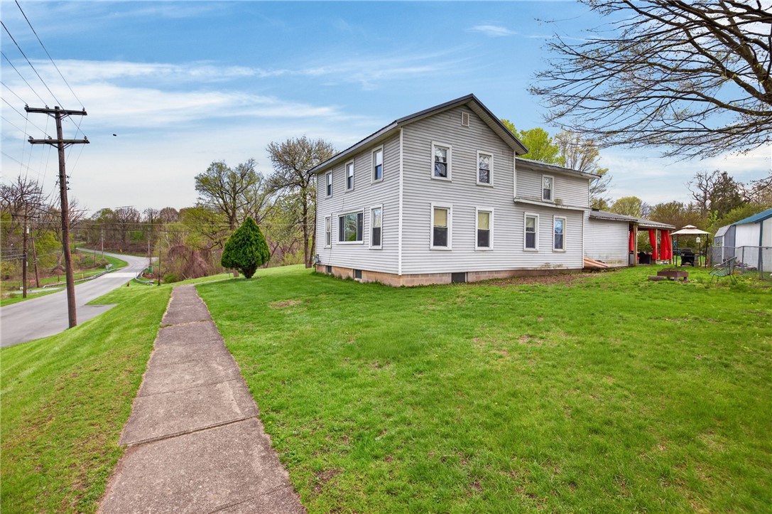 52 Milo Street Torrey, NY 14441 - Photo 4 of 36