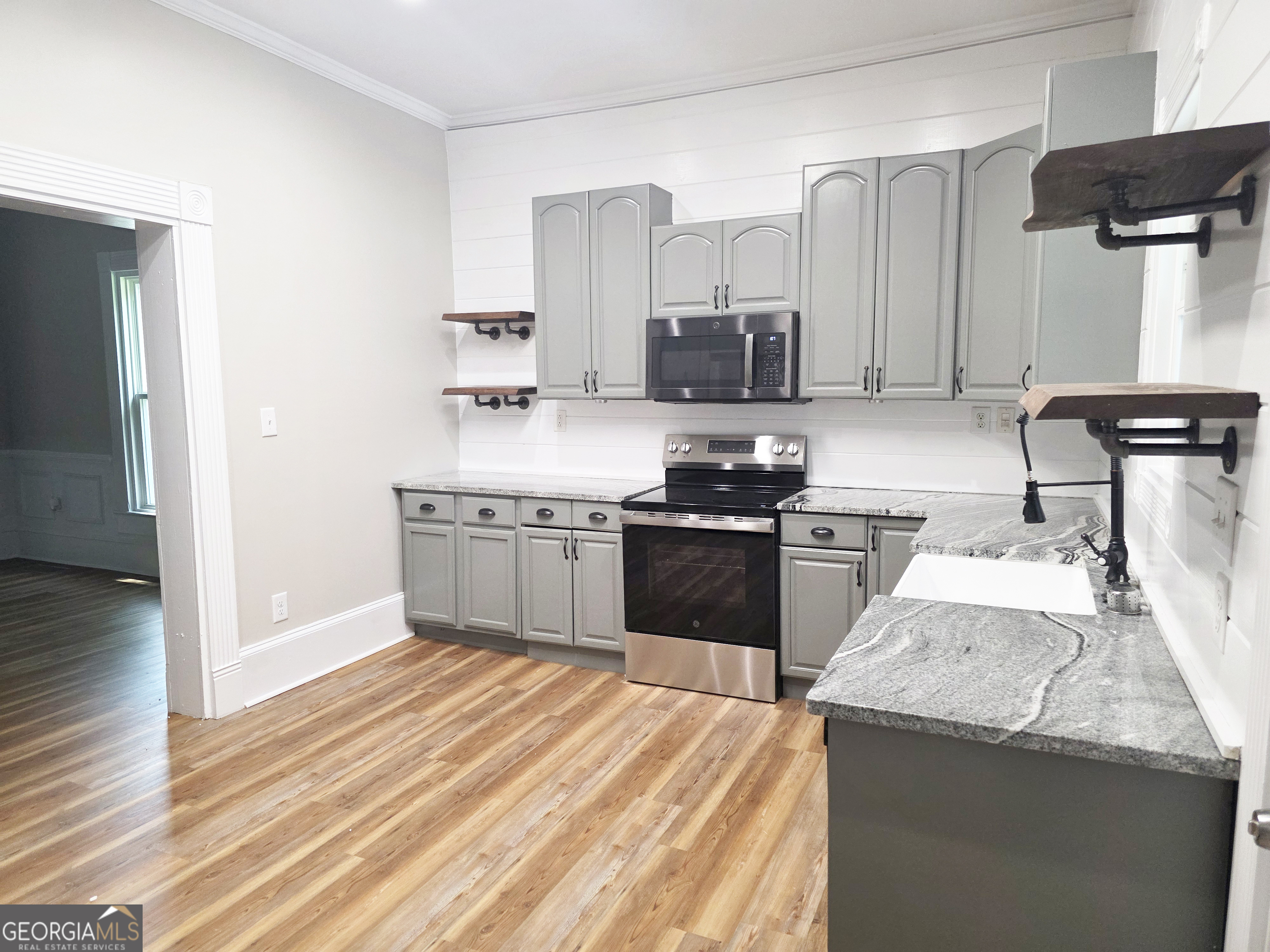 42 Alexander Street Winder, GA 30680 - Photo 7 of 50