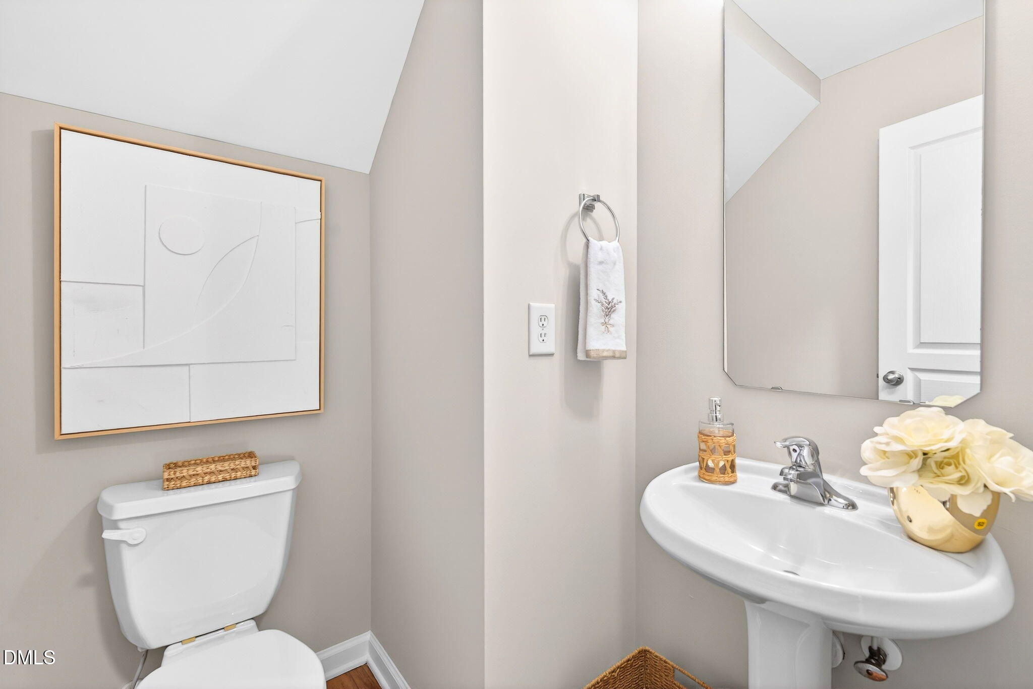 4545 Pale Moss Drive Raleigh, NC 27606 - Photo 5 of 13 14-web-or-mls-4545 Pale Moss-17