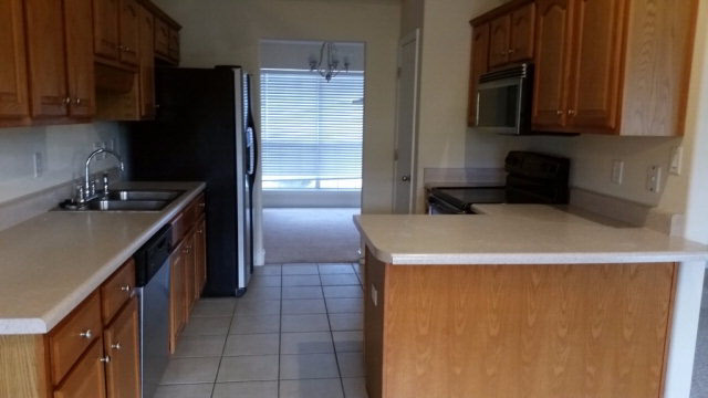 1056 Destin Avenue Foley, AL 36535 - Photo 3 of 11 Kitchen partial