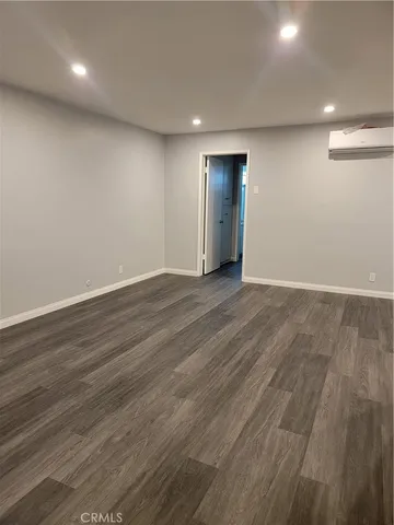 $2,100 | 525 Fischer Street, Unit 6, Glendale, CA 91205
