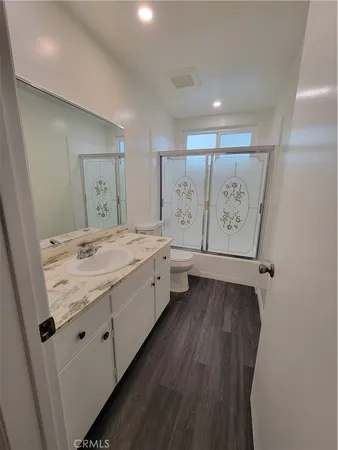 $2,100 | 525 Fischer Street, Unit 6, Glendale, CA 91205