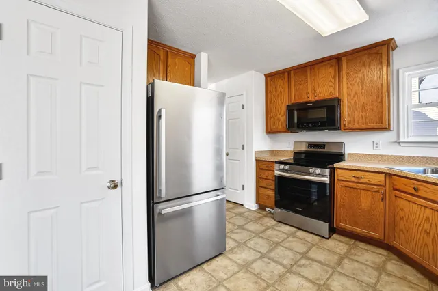 $549,000 | 3004 Cahill Street, Fredericksburg, VA 22408