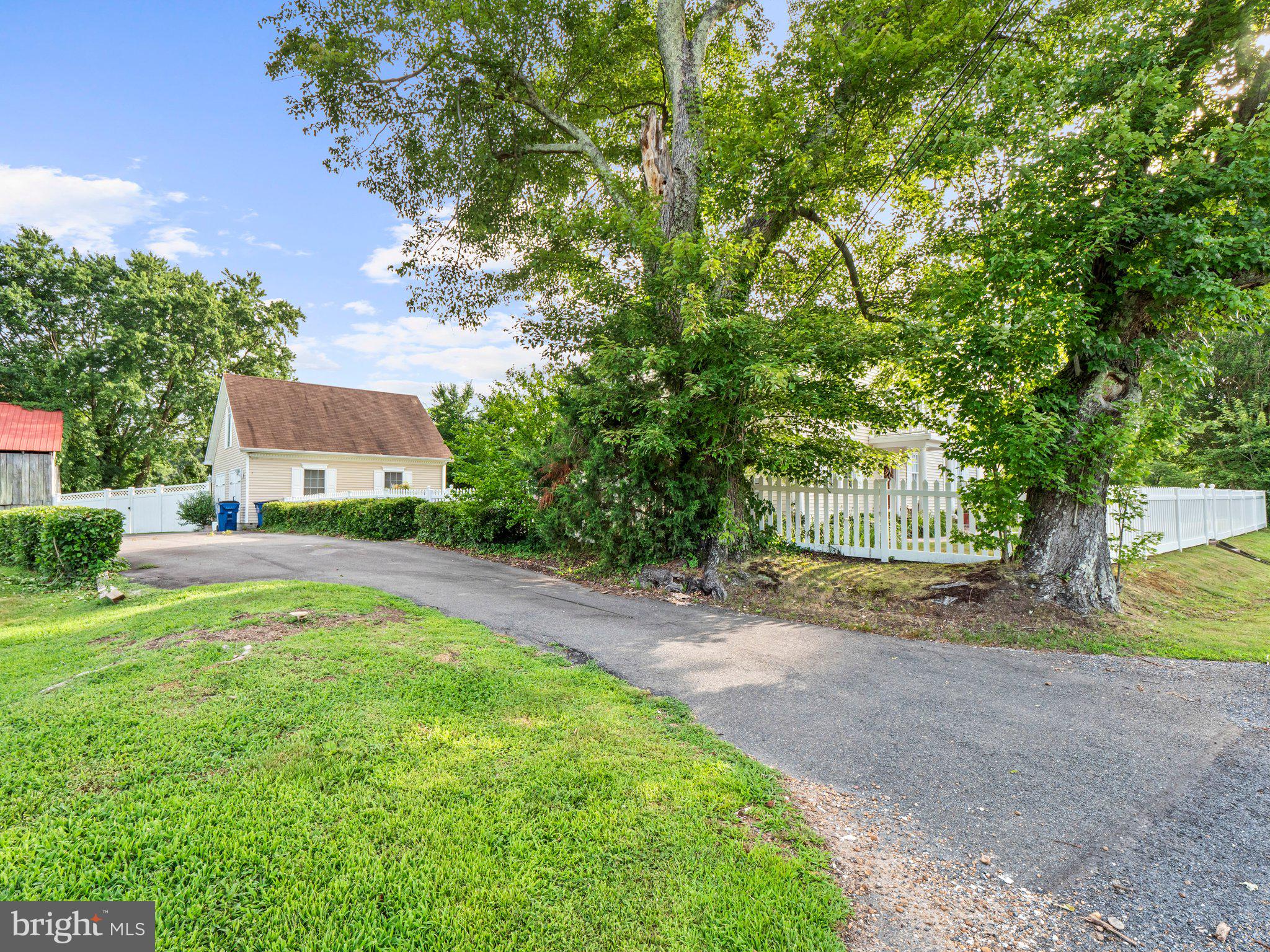 37431 Zach Fowler Road Chaptico, MD 20621 - Photo 6 of 88 Gallery Image 6