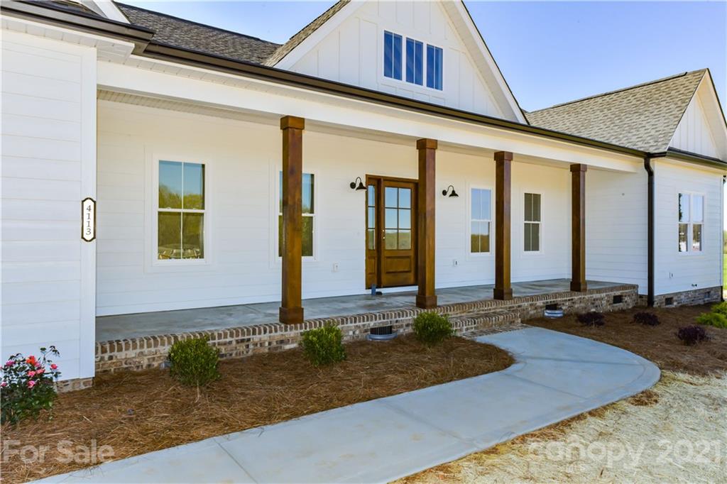 4113 Joe Crouse Road Maiden, NC 28650 - Photo 3 of 42 Gallery Image 3