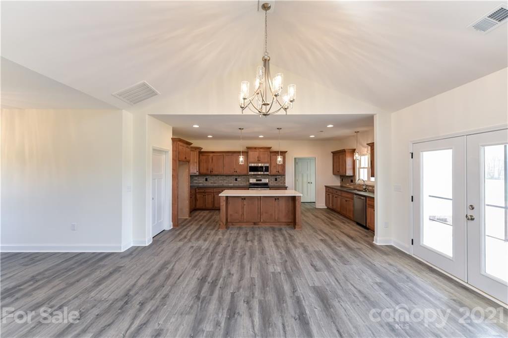 4113 Joe Crouse Road Maiden, NC 28650 - Photo 6 of 42 Gallery Image 6
