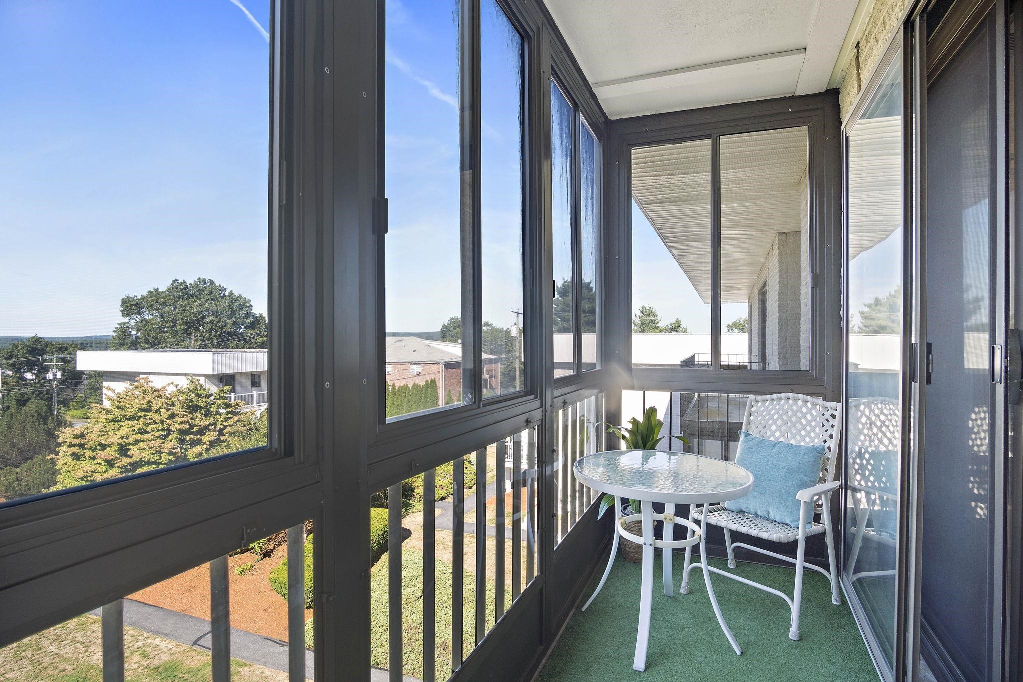 39 Spit Brook Road, Unit 46 Nashua, NH 03060 - Photo 11 of 41