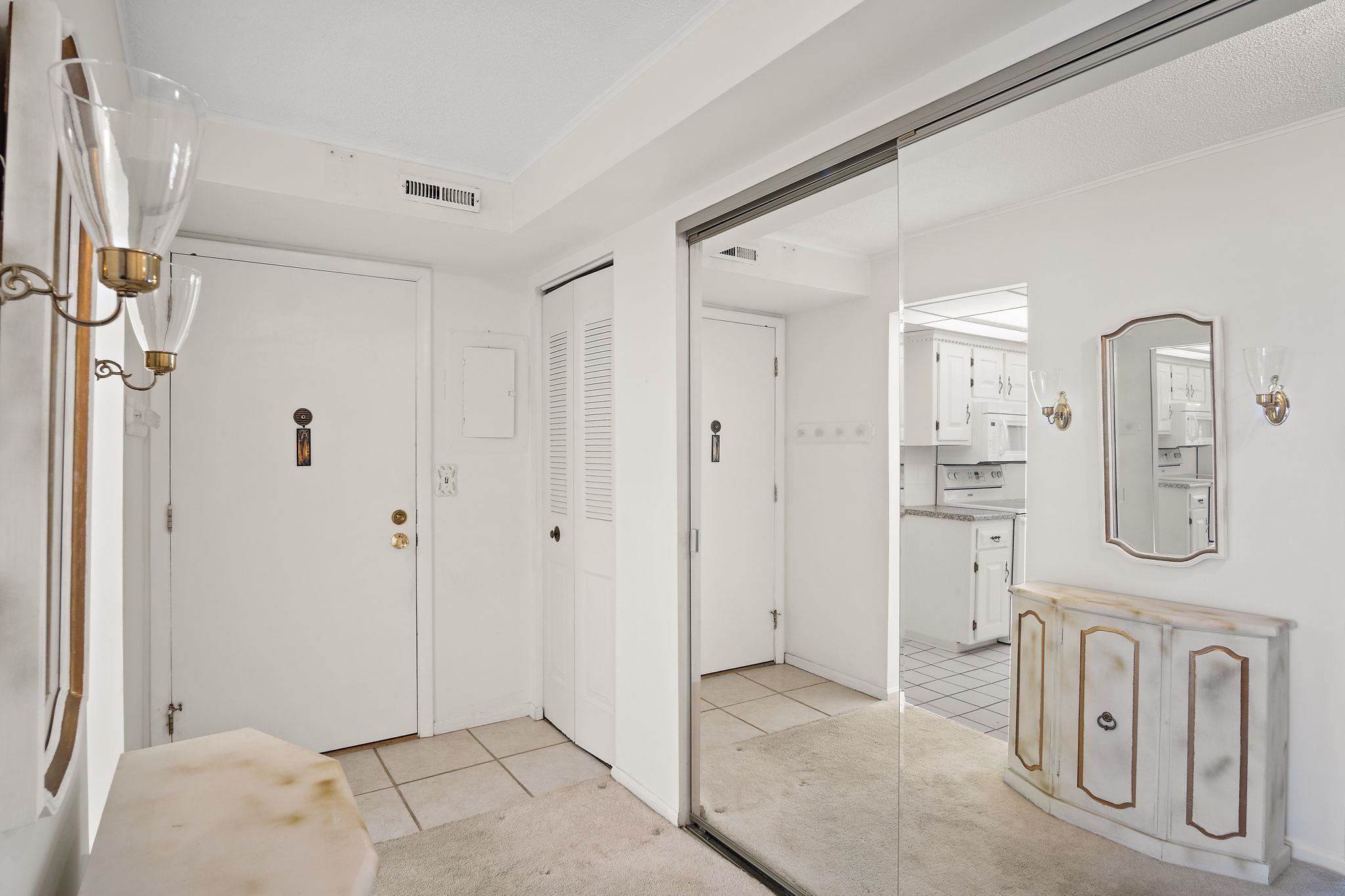 39 Spit Brook Road, Unit 46 Nashua, NH 03060 - Photo 23 of 41