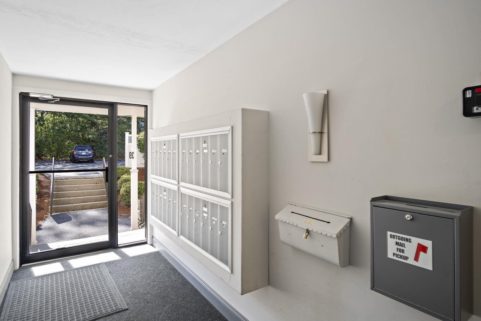 39 Spit Brook Road, Unit 46 Nashua, NH 03060 - Photo 28 of 41