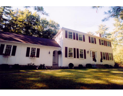 8 Tanglewood Road Boxford, MA 01921 - Photo 1 of 1