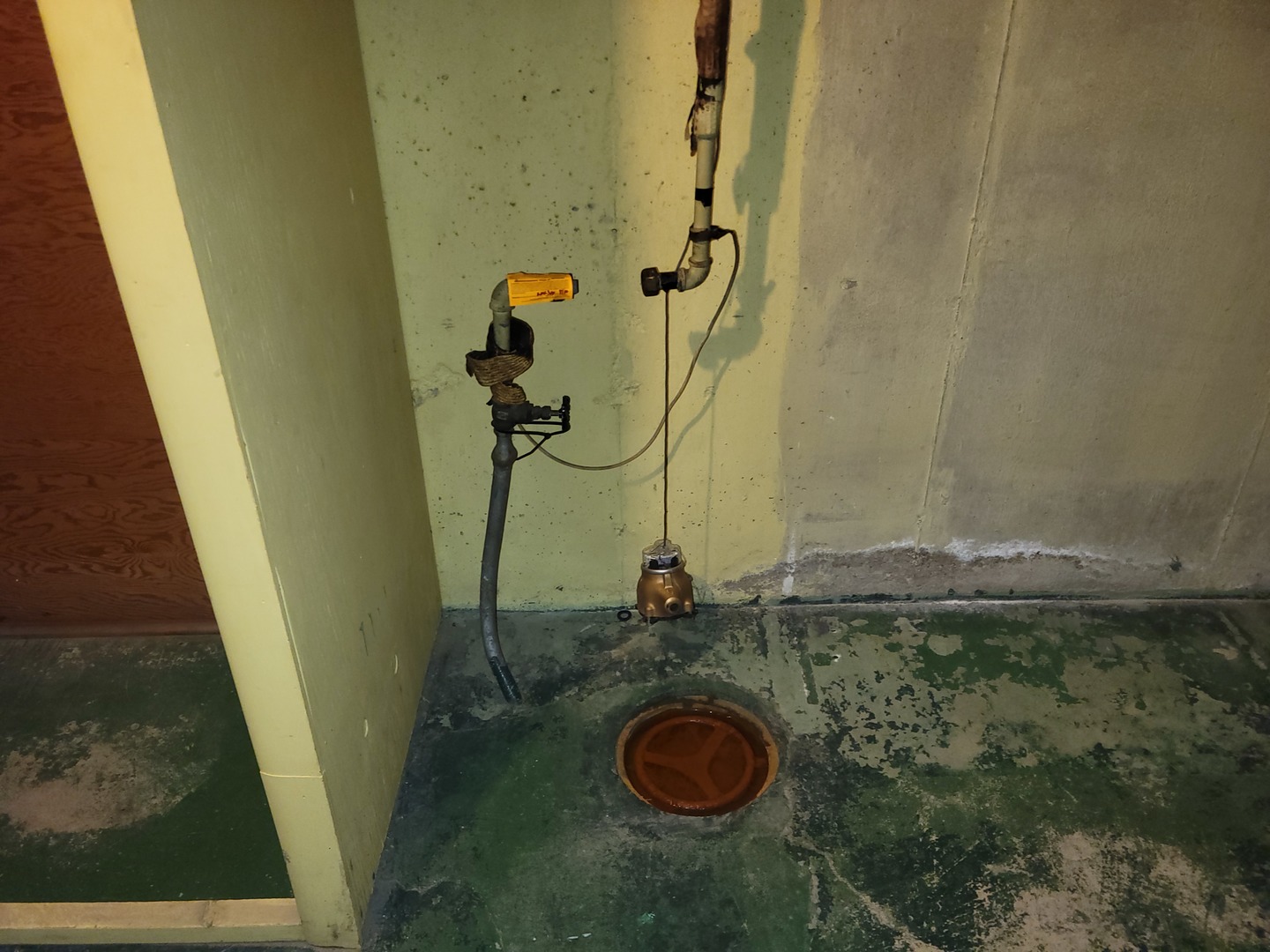 8918 Parkside Avenue Morton Grove, IL 60053 - Photo 33 of 36 a bathroom with a sink