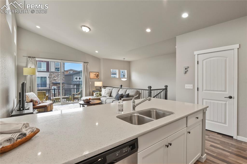 1344 Sunshine Valley Way Colorado Springs, CO 80921 - Photo 17 of 37