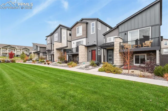 $459,900 | 1344 Sunshine Valley Way, Colorado Springs, CO 80921